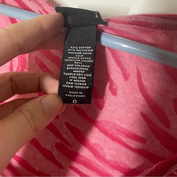 Torrid Pink Zebra Burnout Tank Top Size 0 / Large - Picture 5 of 6